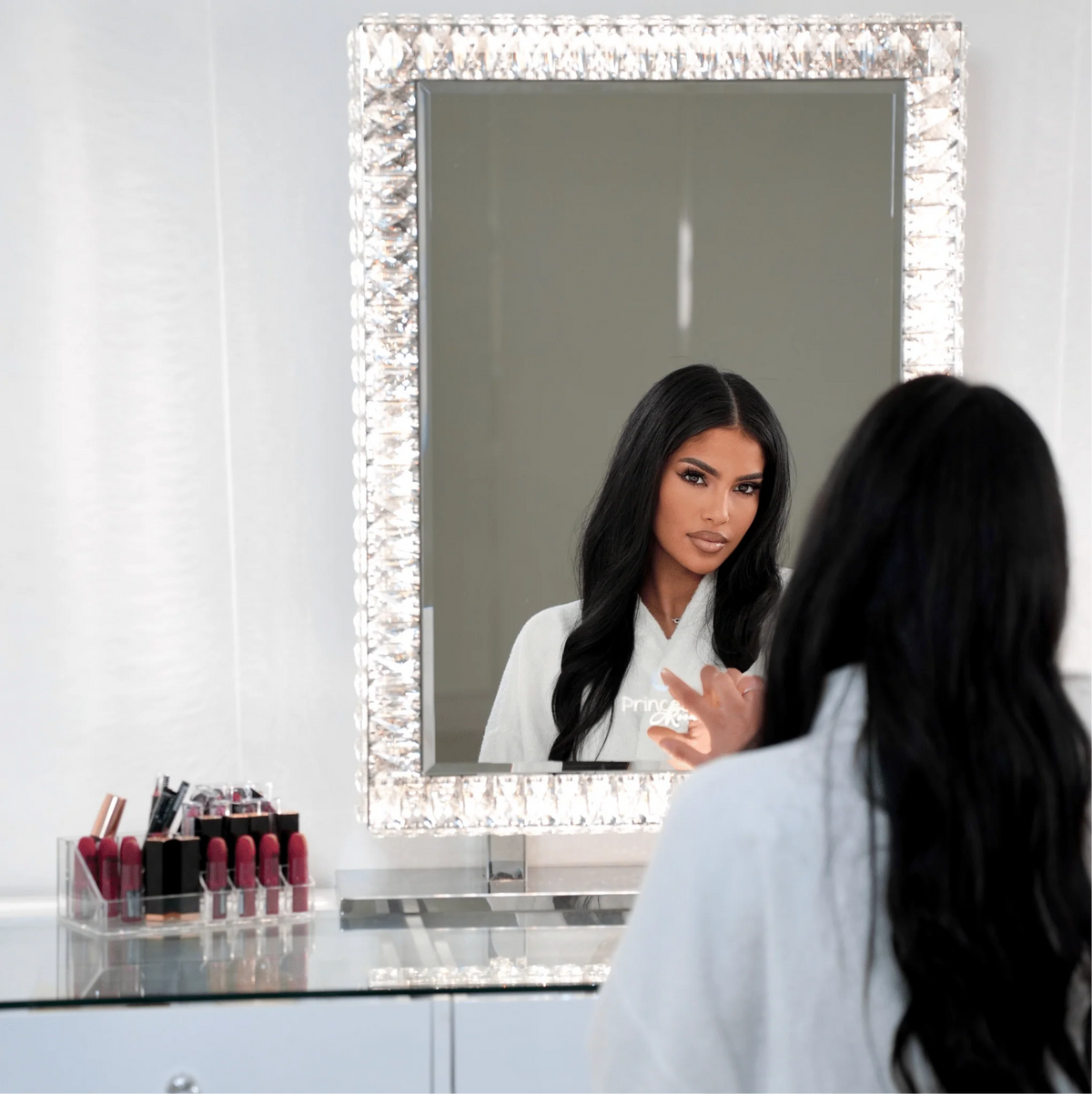 Queen mirror